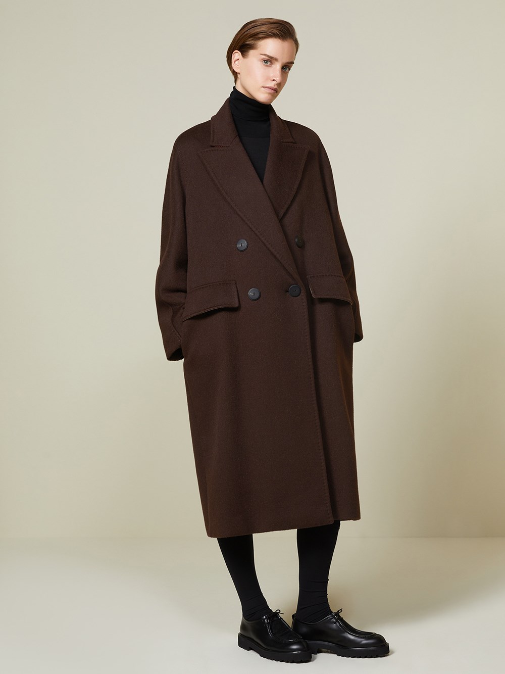 OVERSIZED COAT IN CASHMERE, ALPACA AND WOOL