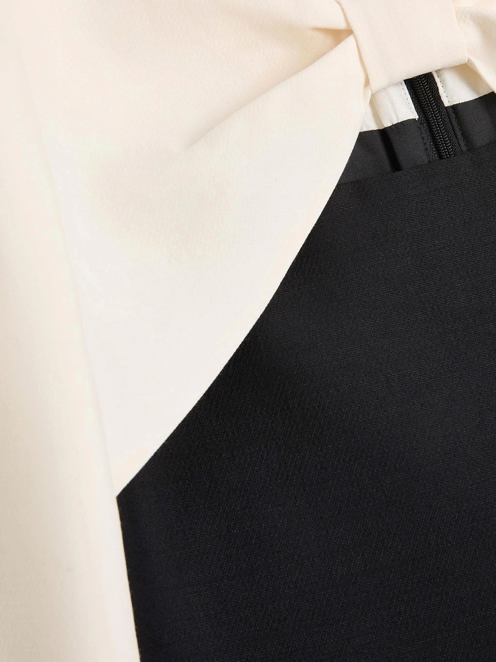 CREPE COUTURE SHORT DRESS WITH BOW AND CONTRASTING SLEEVES