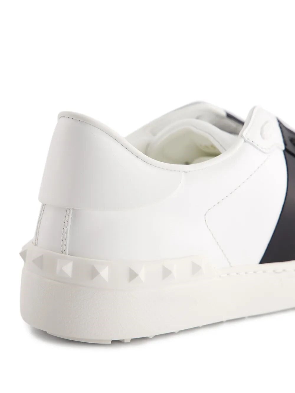 OPEN LEATHER SNEAKERS WITH CONTRAST BAND AND STUD DETAILS