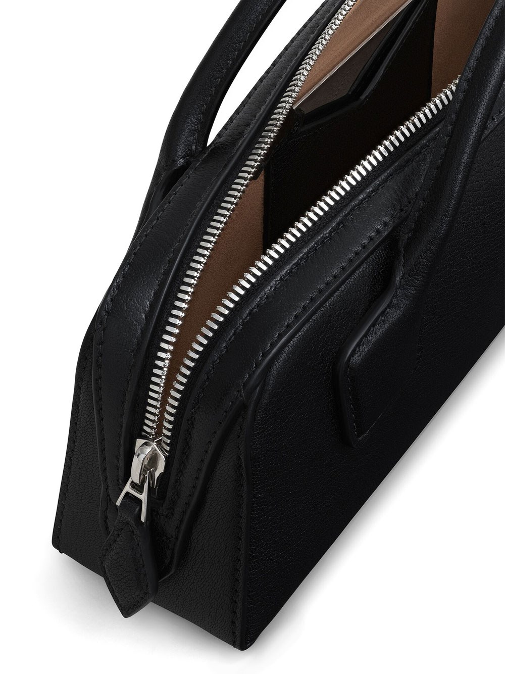 LE TECKEL CLUTCH IN GOATSKIN