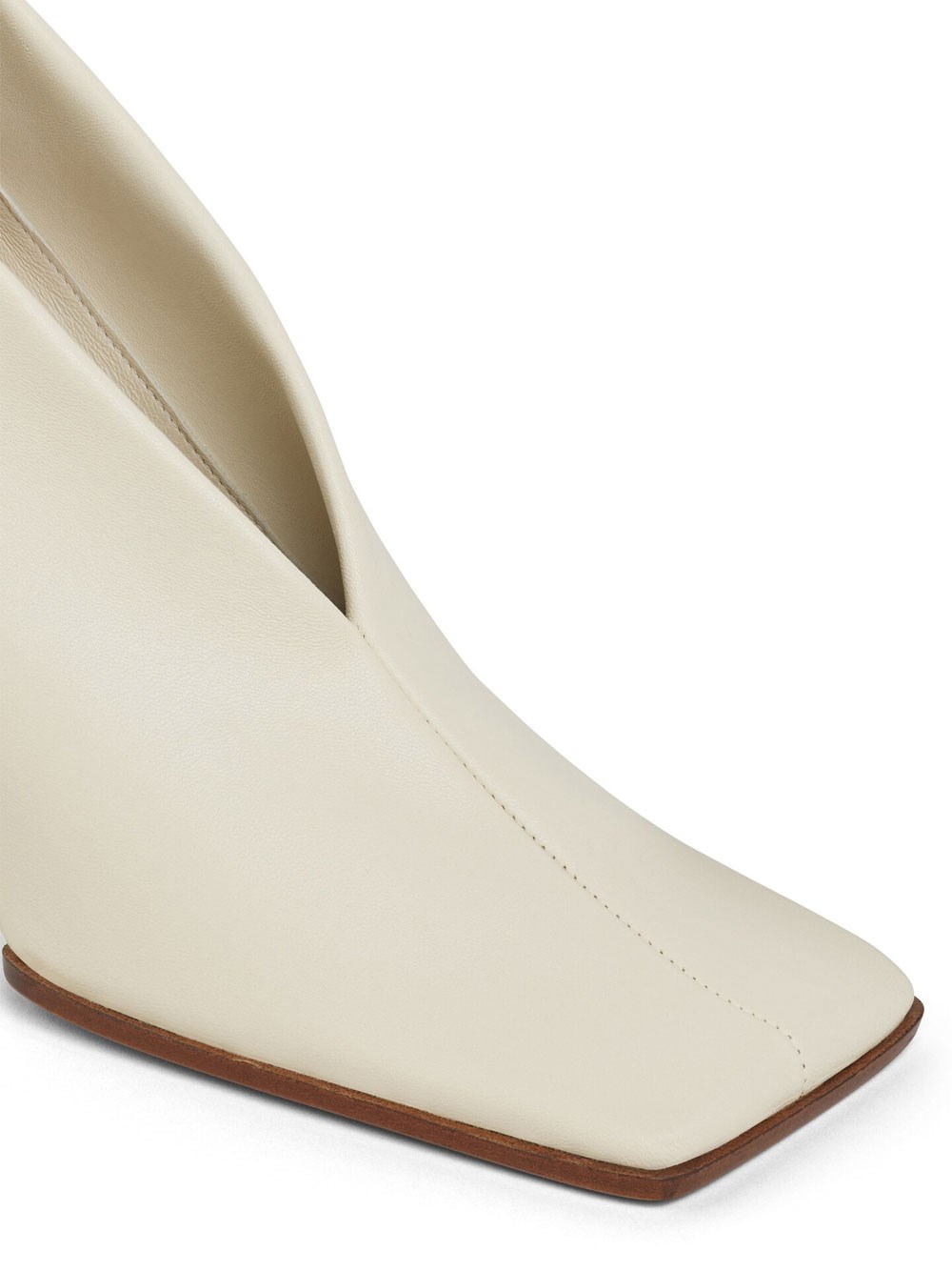 SOFT SQUARE PUMPS IN LEATHER