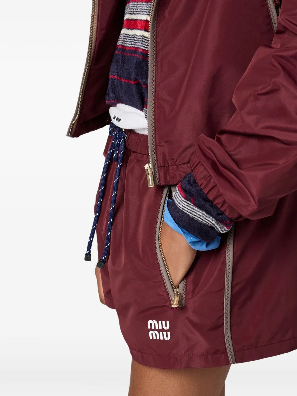 TECHNICAL FABRIC SHORTS 